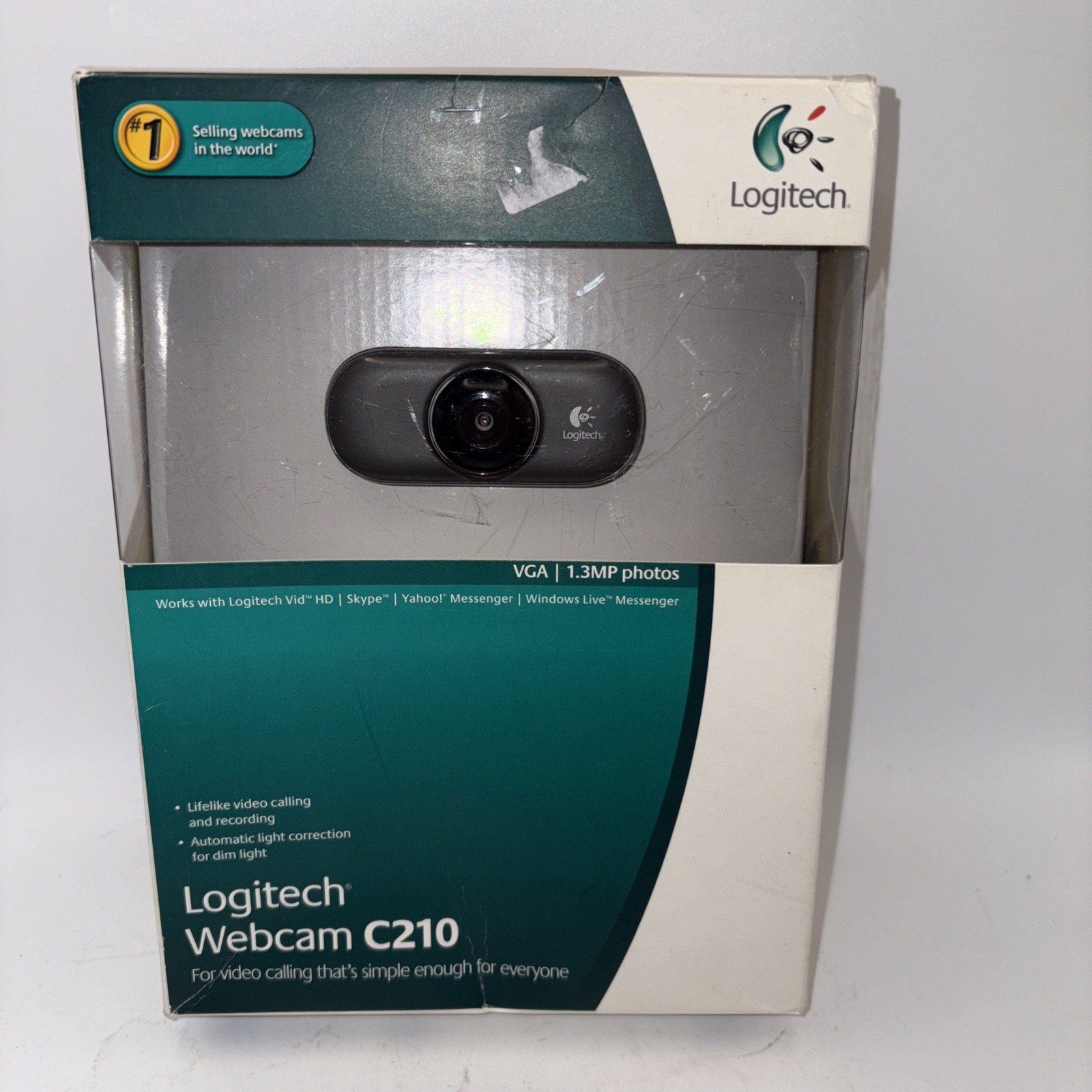 NEW Logitech C210 Web Cam WEBCAM VGA 1.3 MP PHOTOS WORKS WITH VID HD SKYPE MESSE