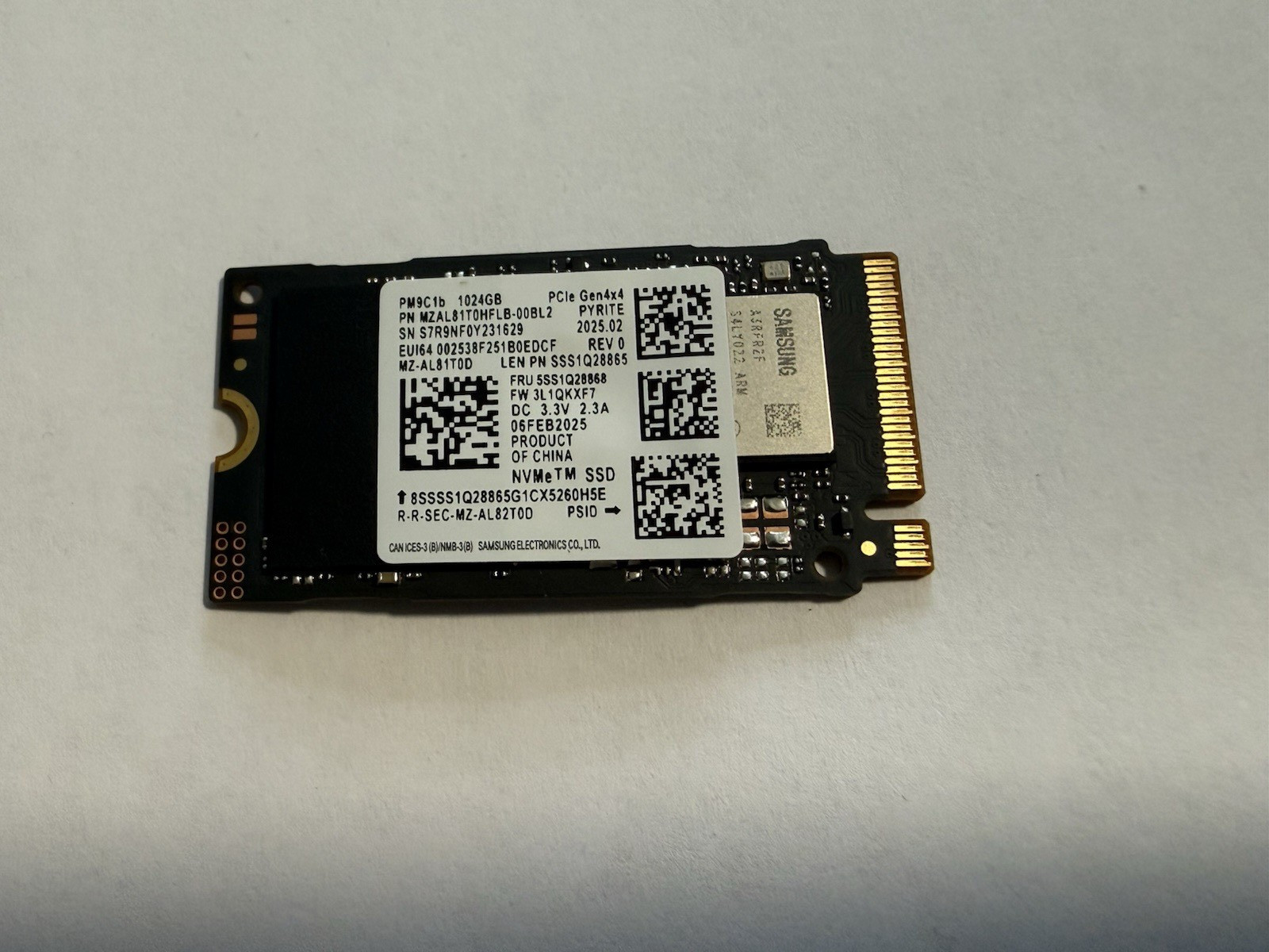 Samsung PM9C1b MZAL81T0HFLB 1TB SSD M.2 2242 PCIe Gen 4 x 4 w/ 2280 Adaptor