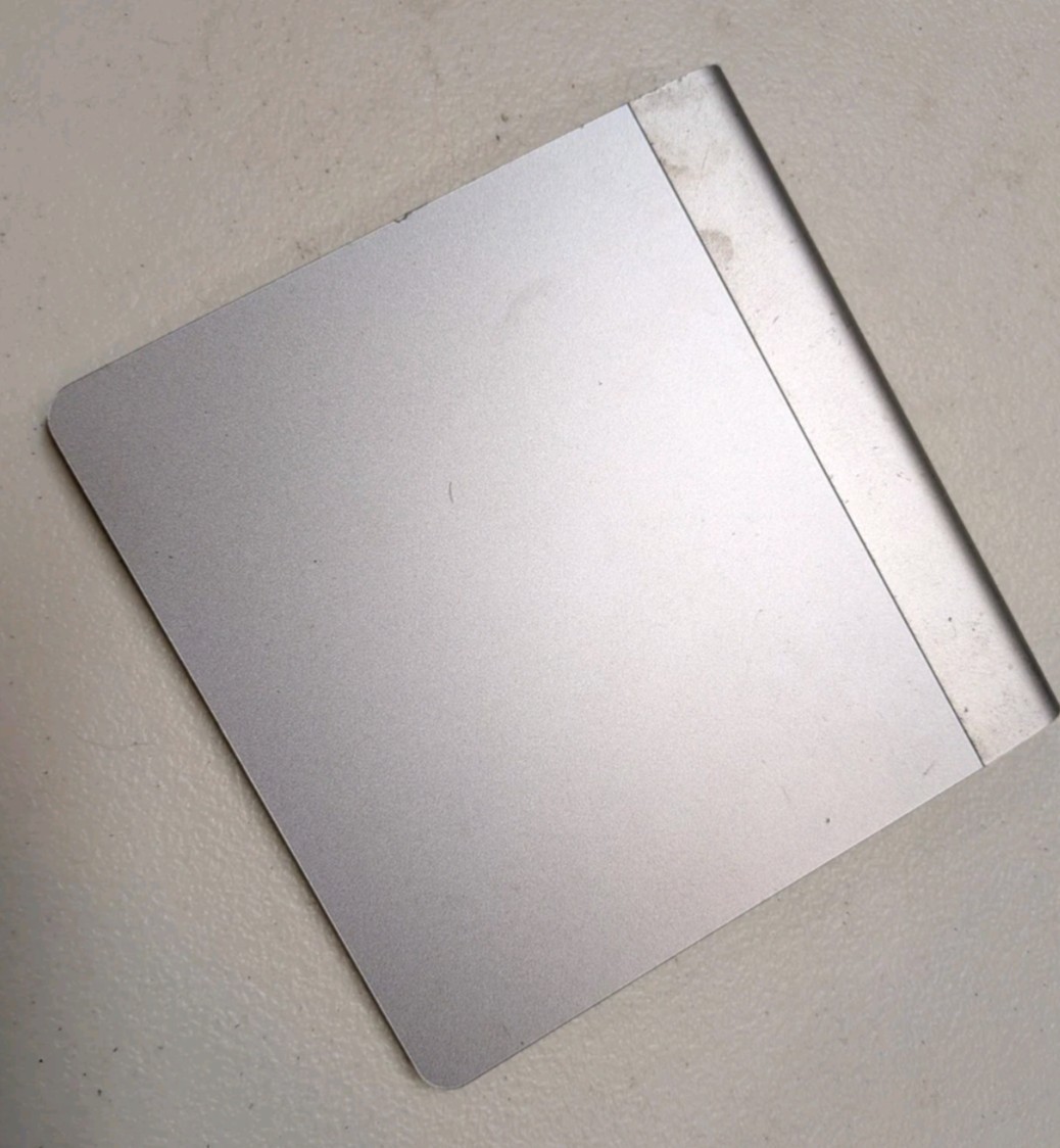 Apple A1339 Magic Trackpad 1 - Silver 1st Generation
