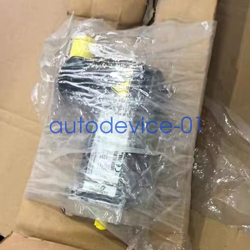 1Pcs New SH30551P02A2000 DHL/FedEx