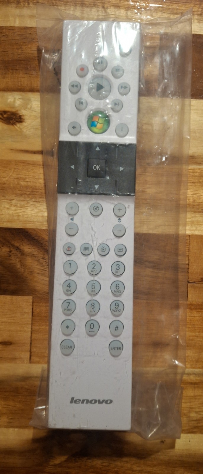 Lenovo Microsoft MCE Remote Control for Windows XP / Vista / 7 RC1974013 Unopen