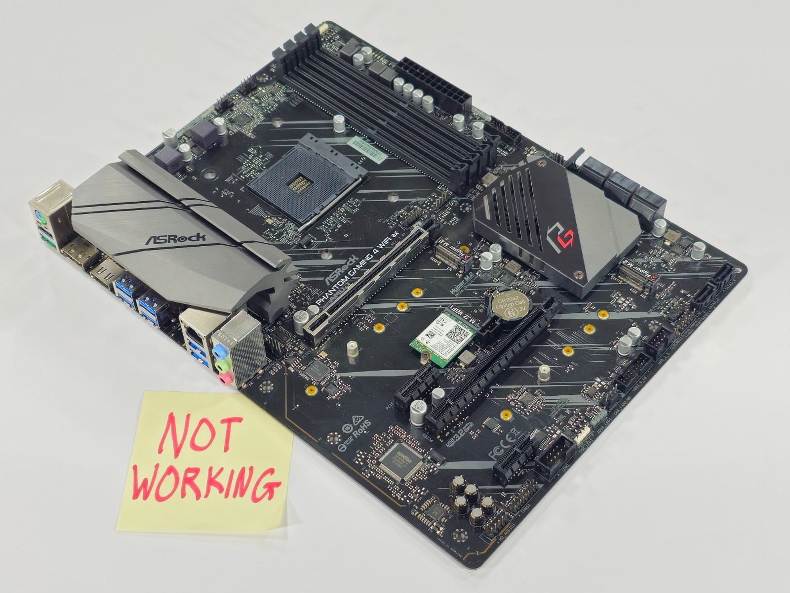 [READ DESCRIPTION] ASRock X570 Phantom Gaming 4 WiFi ax AMD X570 ATX Motherboard