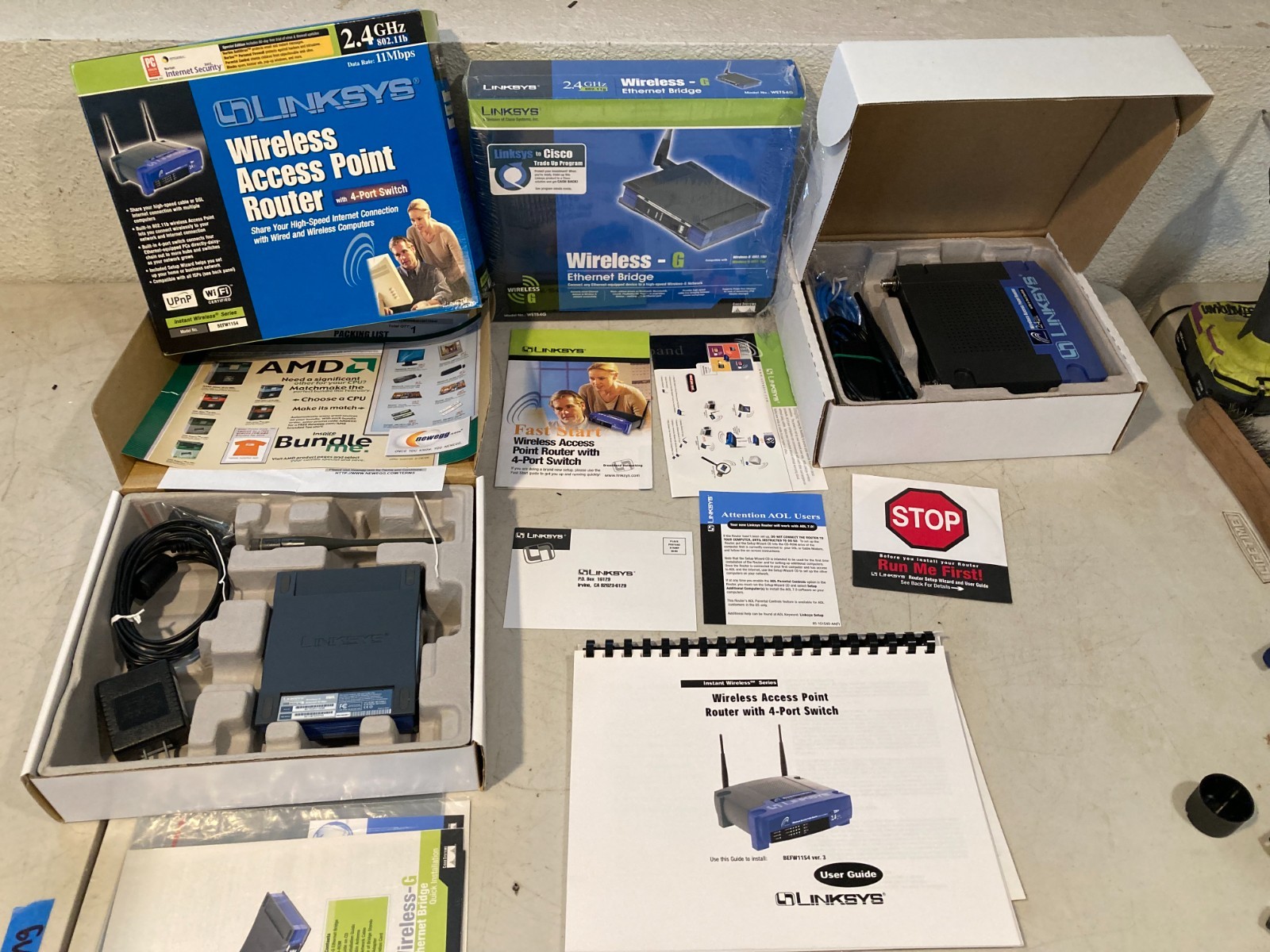 Vintage Linksys Wireless-G WET54G Ethernet Bridge + Access Point Router