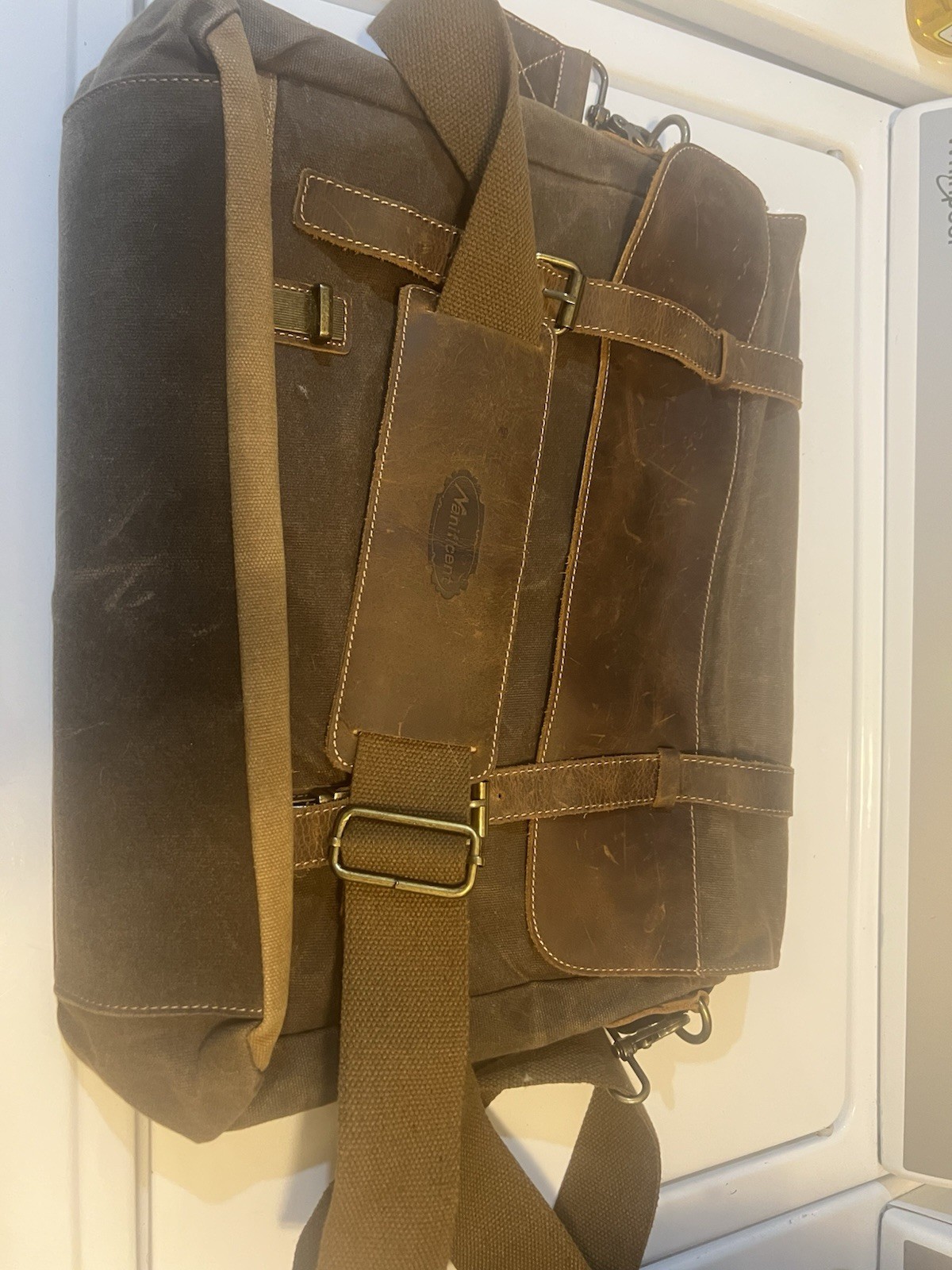 Manificent Laptop Messenger bag for Mens 15.6 Inch, Waterproof Vintage Genuin...