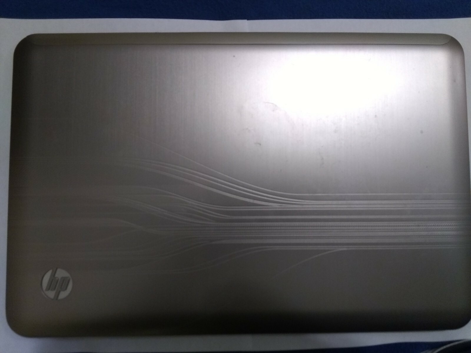 Laptop Notebook HP DV6-3236NR LCD Cover Silver LED 