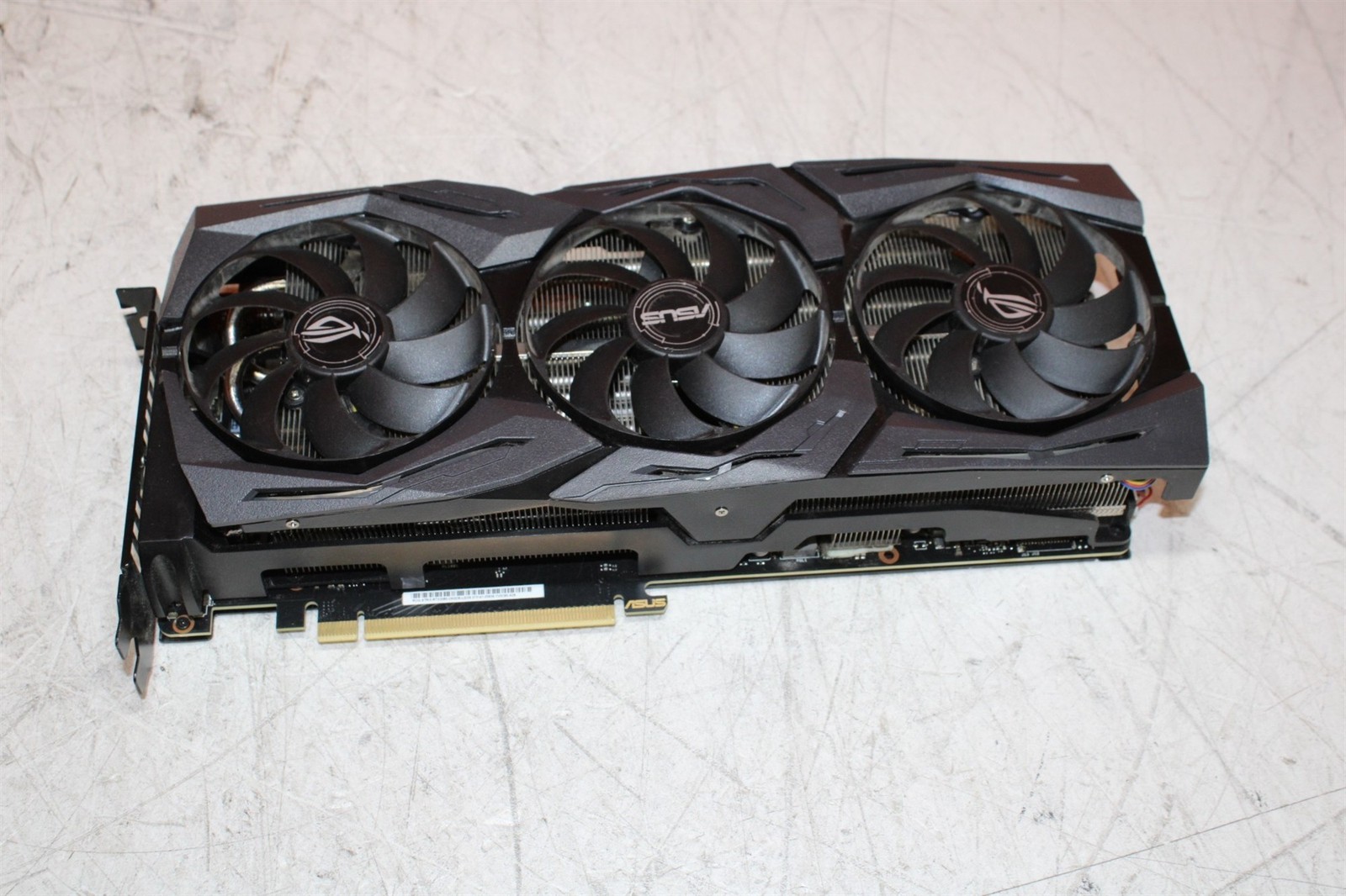 ASUS ROG-STRIX-RTX2080-O8G-GAMING GeForce RTX 2080 8GB PCIe Video Card