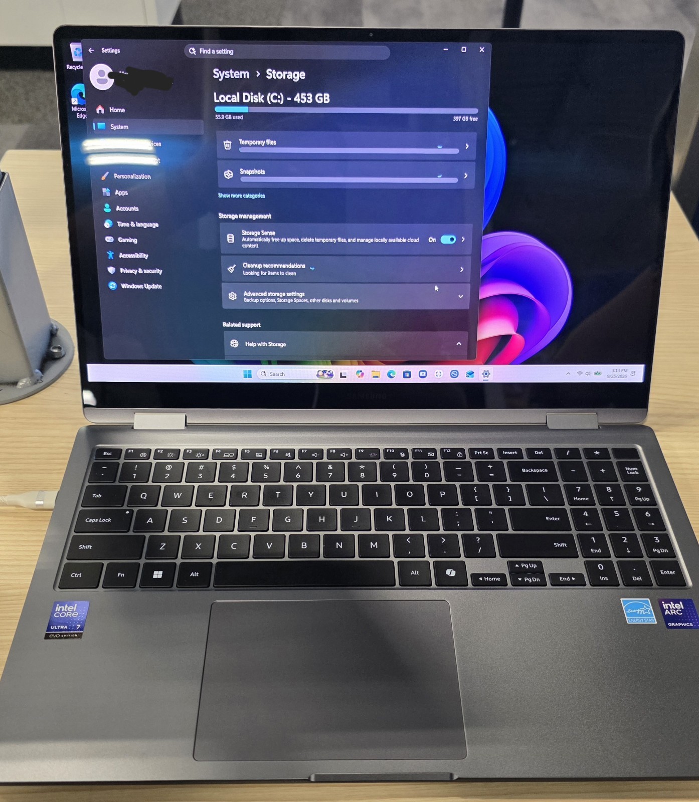 Samsung Galaxy Book5 360 15.6" AMOLED Touch Screen Intel Core Ultra 7 512GB