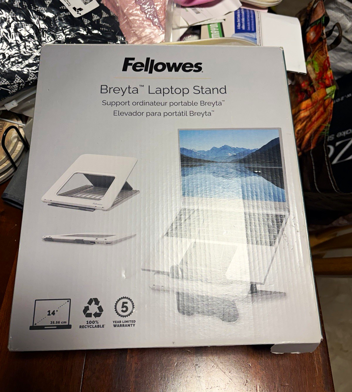 Fellowes Breyta Adjustable Foldable Laptop Stand/Riser, White, Fits 14 in