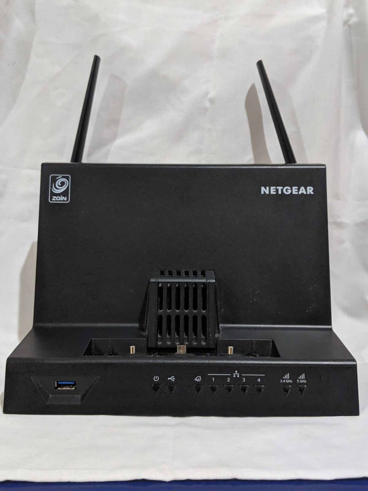 NETGEAR AirCard 4G LTE Smart Cradle DC112A for AC810S/790S/785S/782S WiFi Router