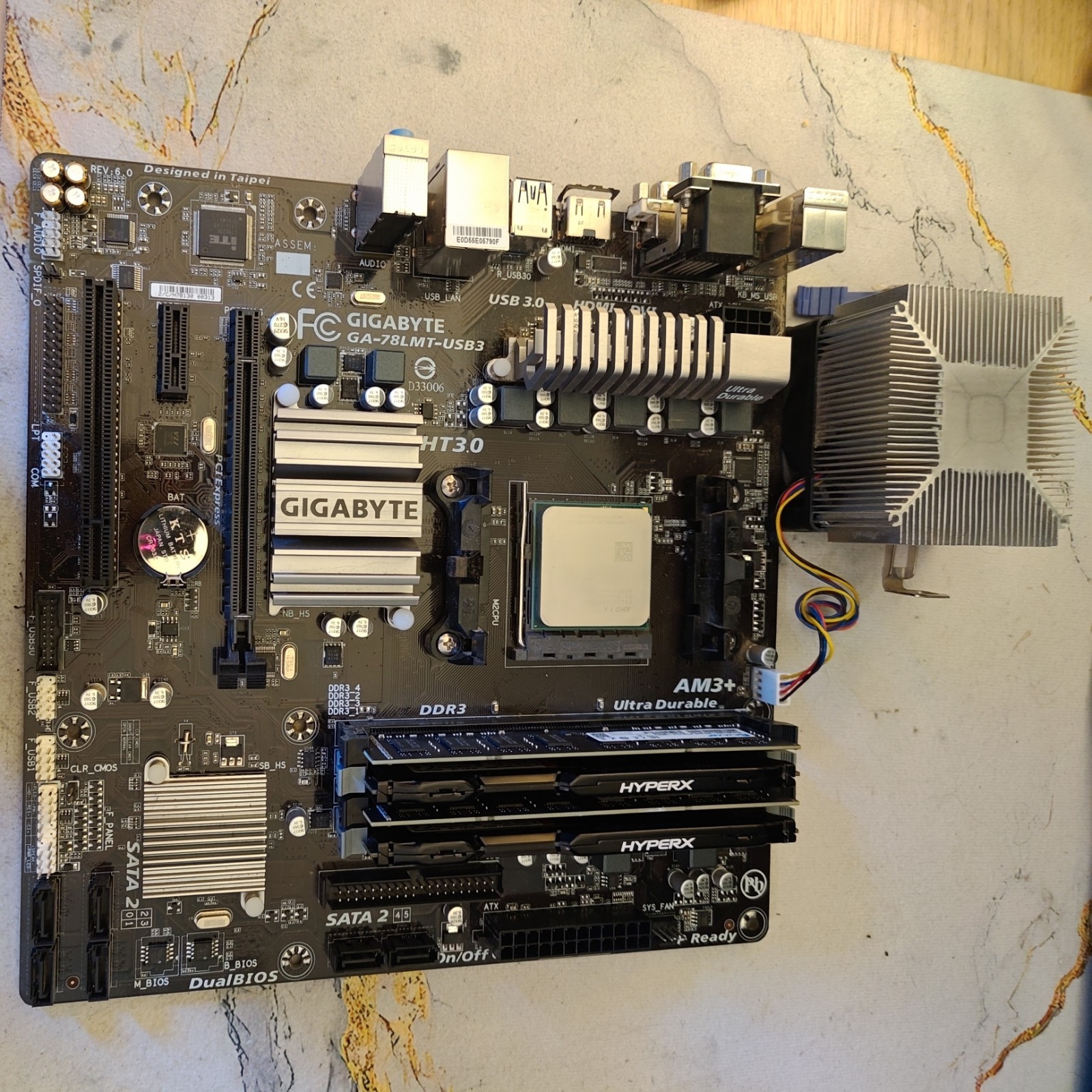 Gigabyte 6.0 Motherboard w AM3+ FX-4300 with 32g ddr3 pulled from working comput