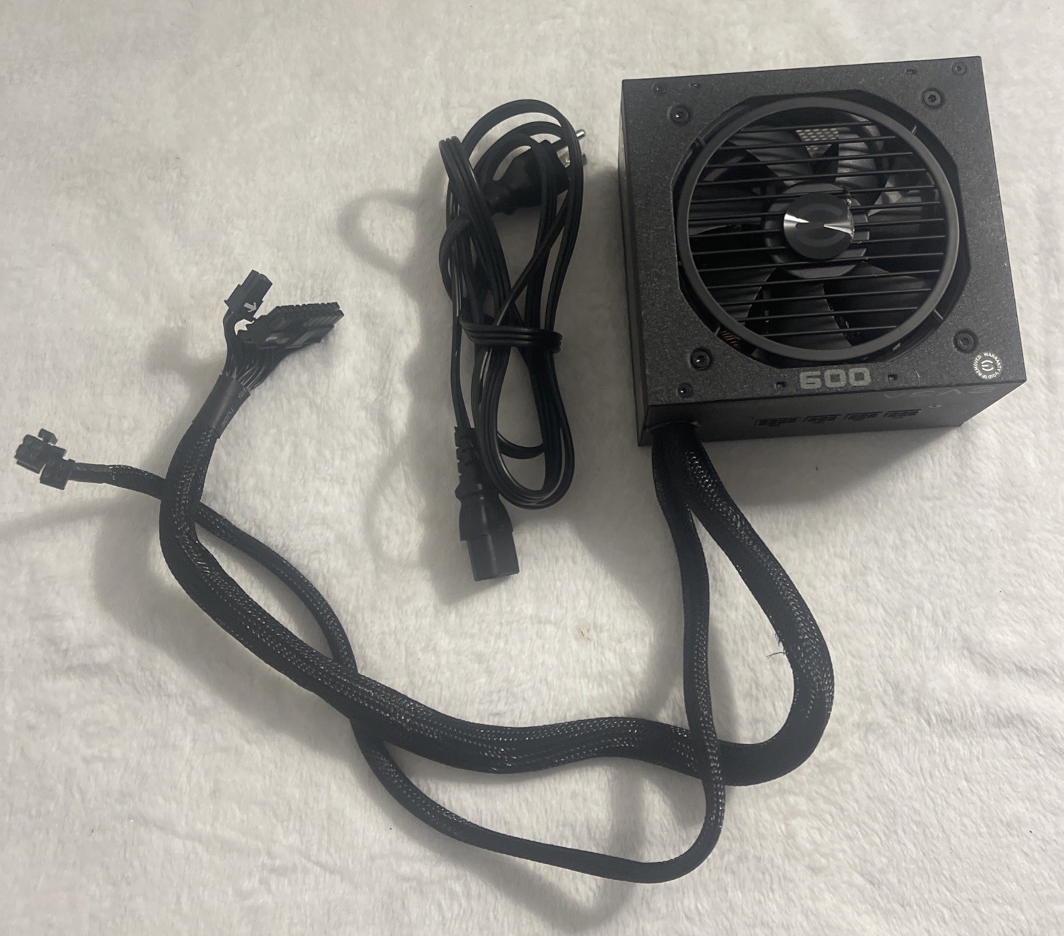 EVGA 600BQ 80+ Bronze 600W Semi Modular FDB Power Supply