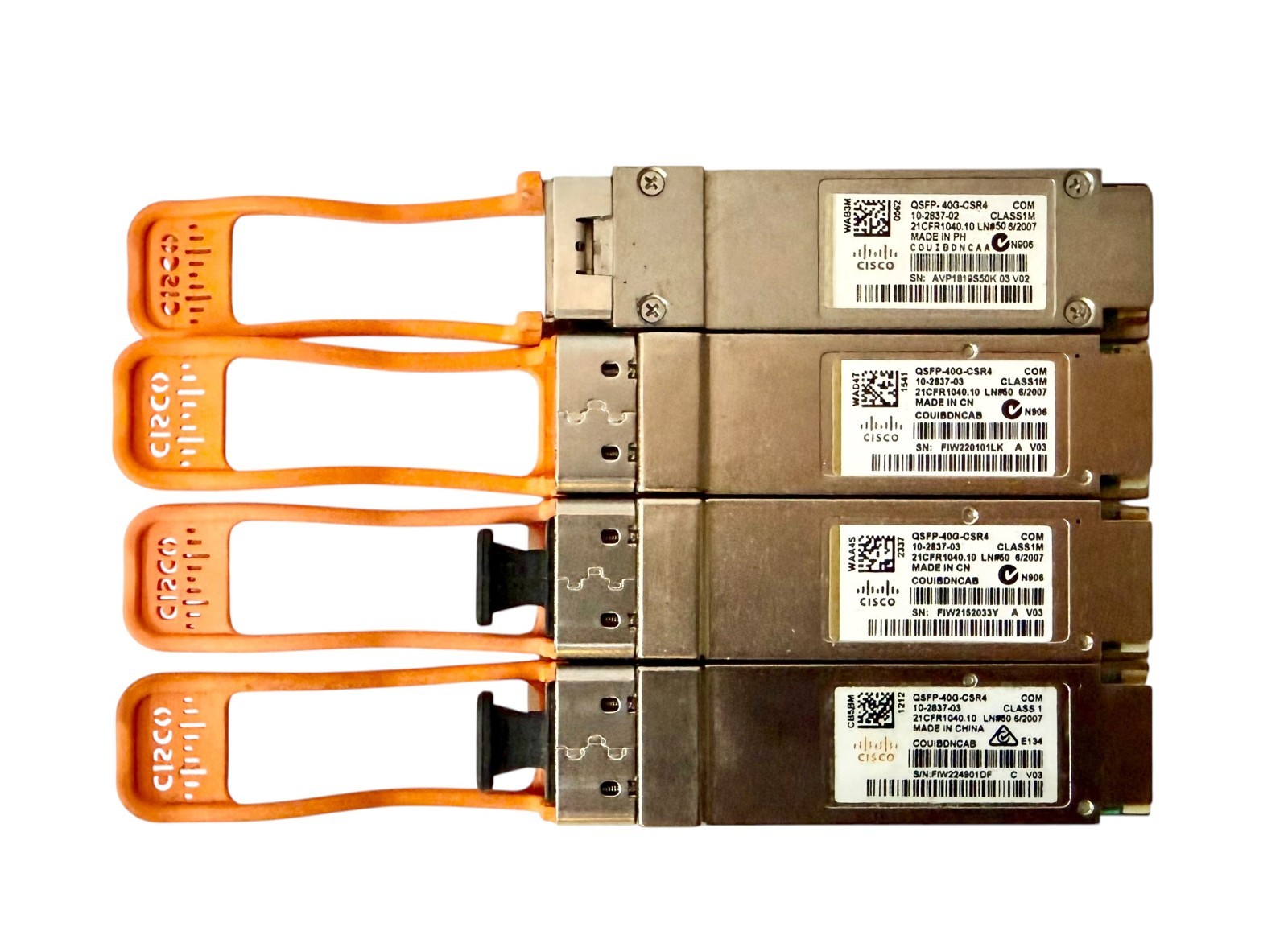 (Lot of 4) Cisco QSFP-40G-CSR4 40GBASE-CSR4 QSFP+ MMF MPO Transceiver Module