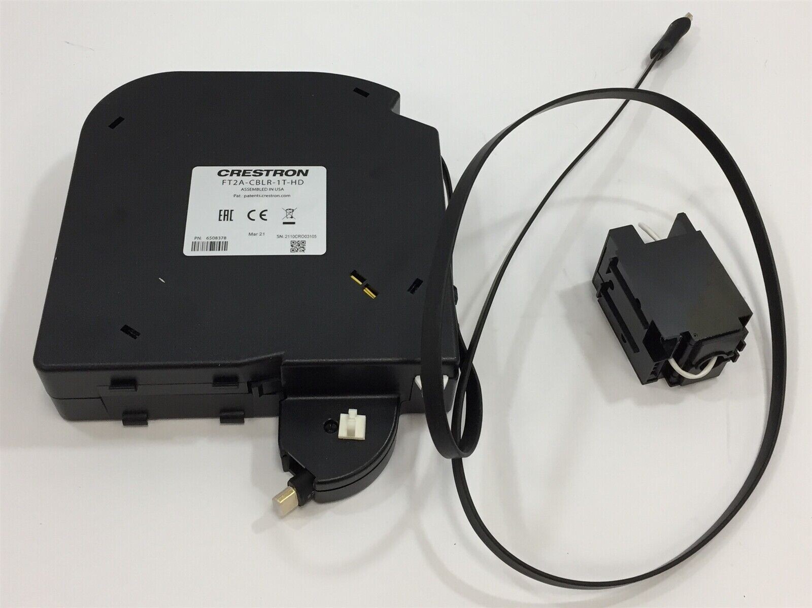 New Crestron One-Touch Cable Retractor for FT2 ELEC Series FT2A-CBLR-1T-AUDIO