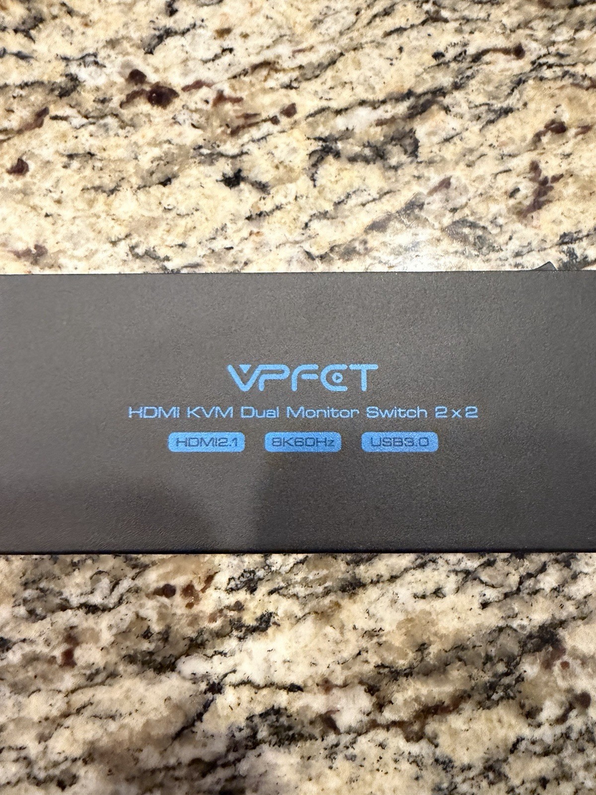 HDMI KVM Dual Monitor Switch 2x2 - 8K 60Hz USB 3.0 -