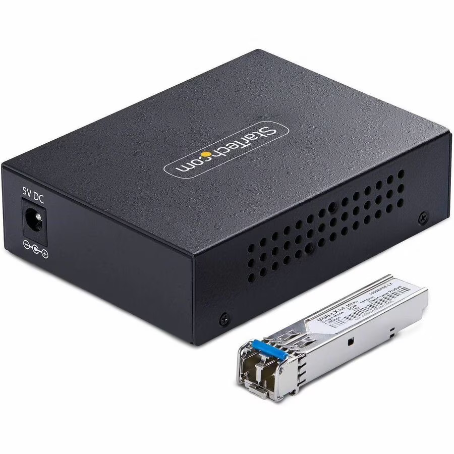 STARTECH MCM1110SMLC40 GIGABIT ETHERNET COPPER-TO-FIBER MEDIA CONVERTER, SM LC