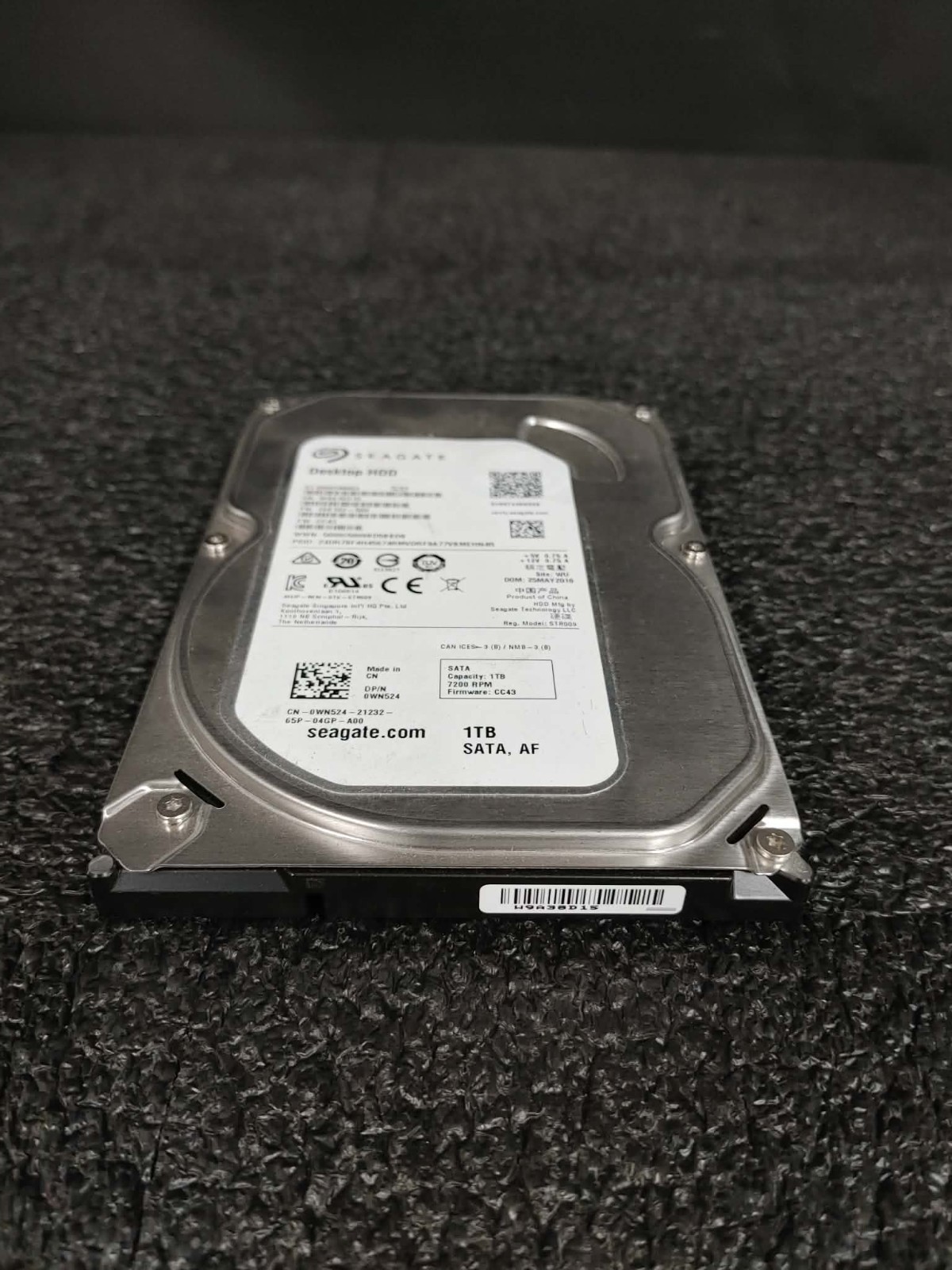 Dell WN524 ST1000DM003 1TB 7.2K RPM 64MB FW CC43 6Gb/s SATA 3.5"