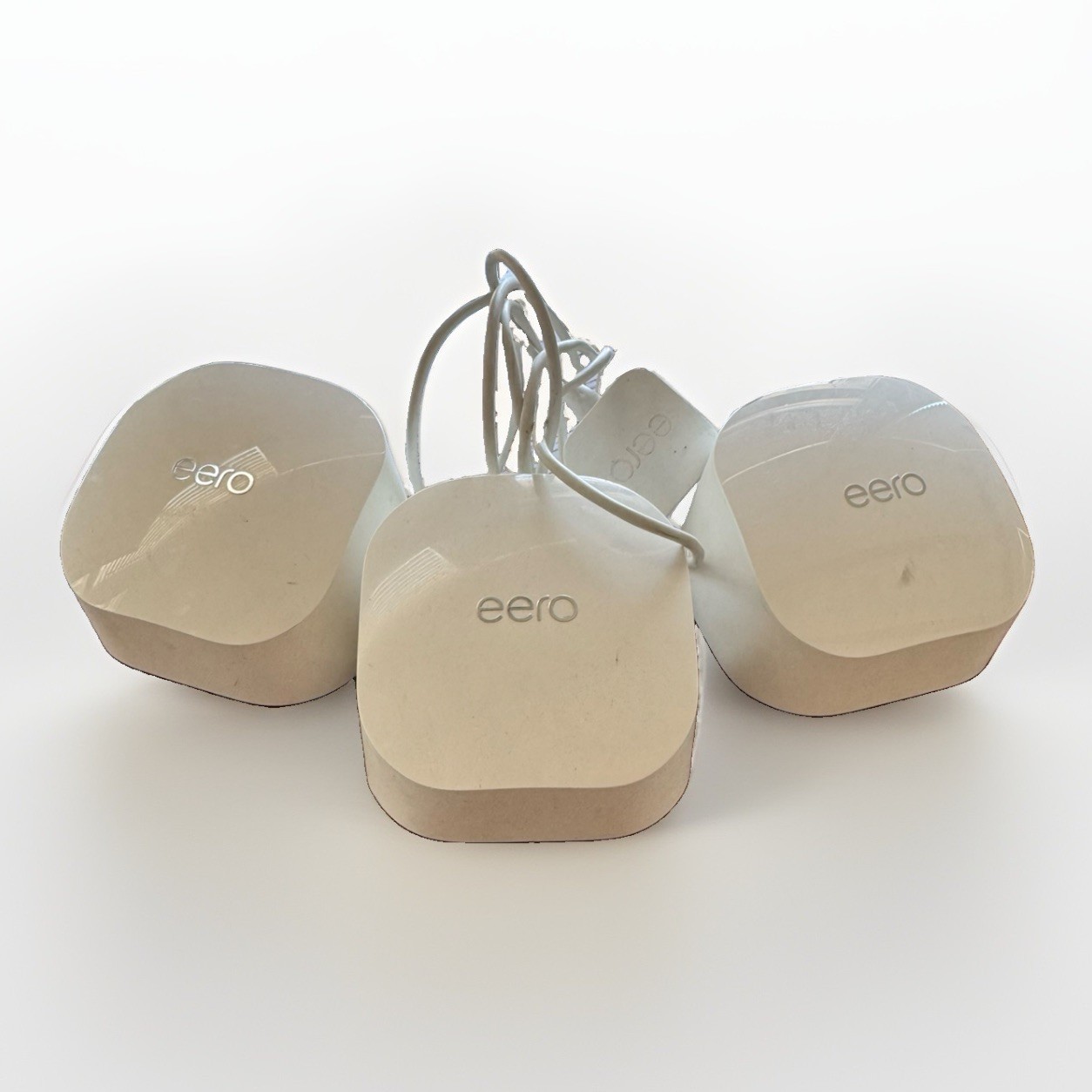 Eero 6 Dual-Band Mesh 6 System (3-pack) - White (Model N010001) - Used