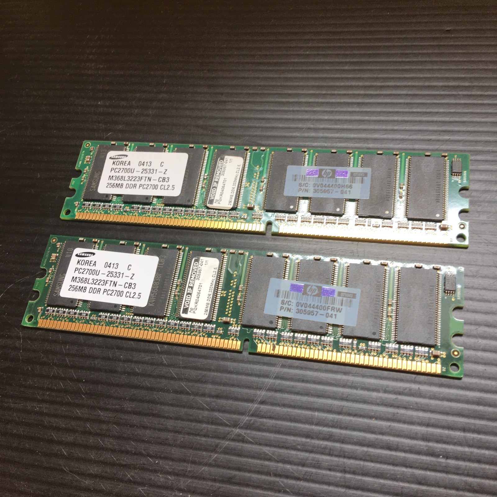 2PCS Samsung 256MB PC2700U-25331-Z M368L3223FTN-CB3 DDR CL2.5 Memory RAM Stick