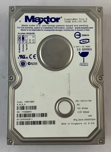 Maxtor EH011023880 Hard Disk Drive