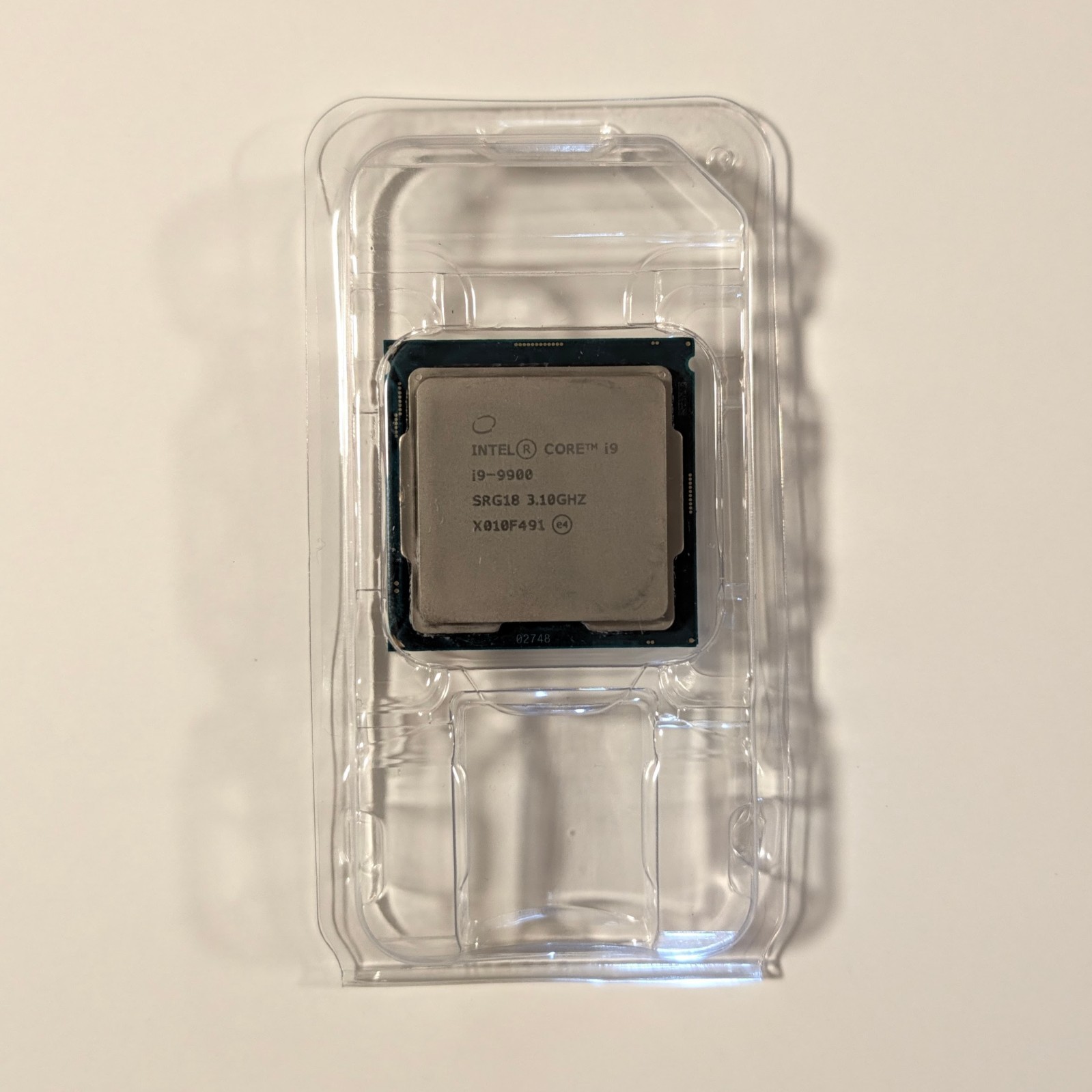Intel Core i9-9900 Processor CPU LGA 1151 Octa-Core 5.00 GHz Coffee Lake DDR4