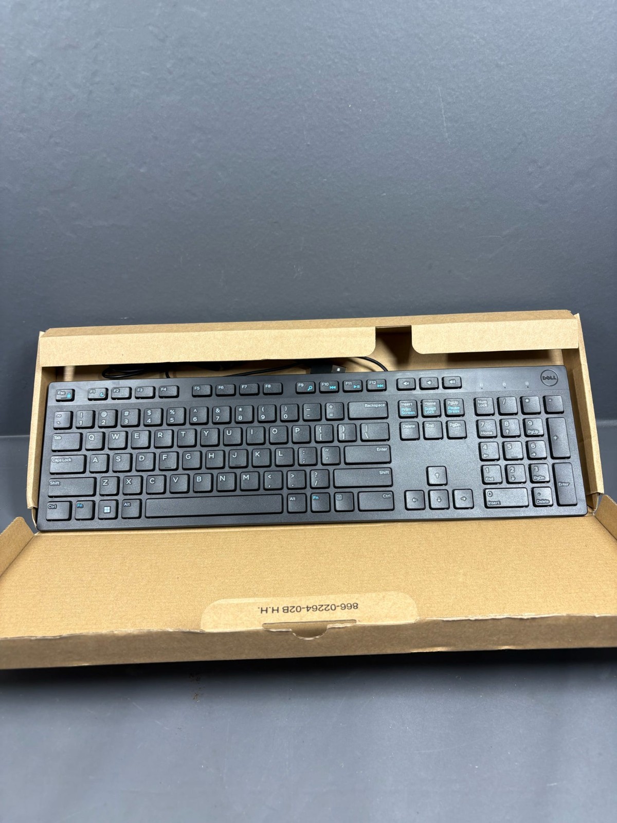 Dell KB216 Wired USB Multimedia Keyboard Black KB216-BK-US CN-0081N8 New Open Bo