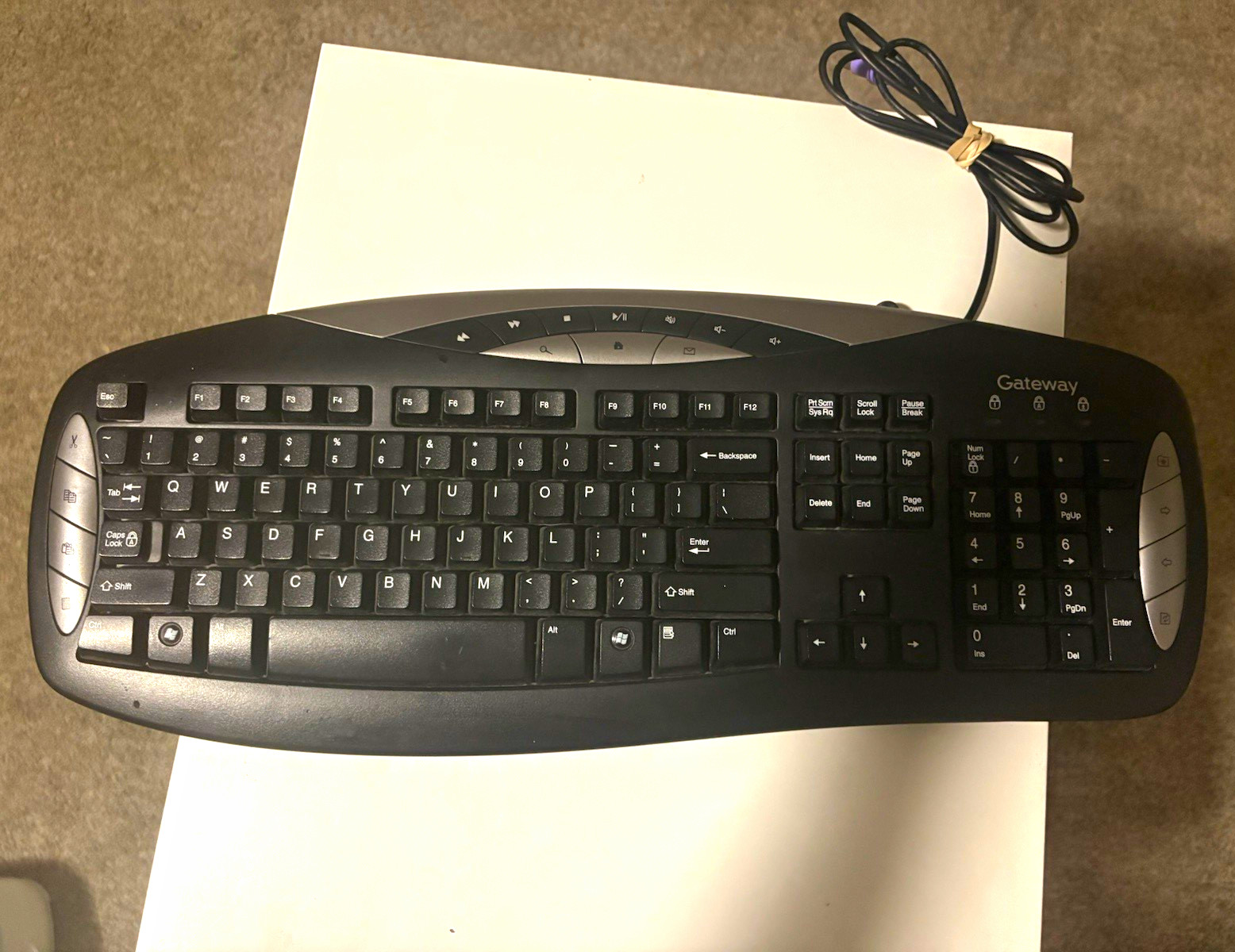 Gateway KB-0401 PS/2 Wired Standard Keyboard Black English QWERTY, Func Keys