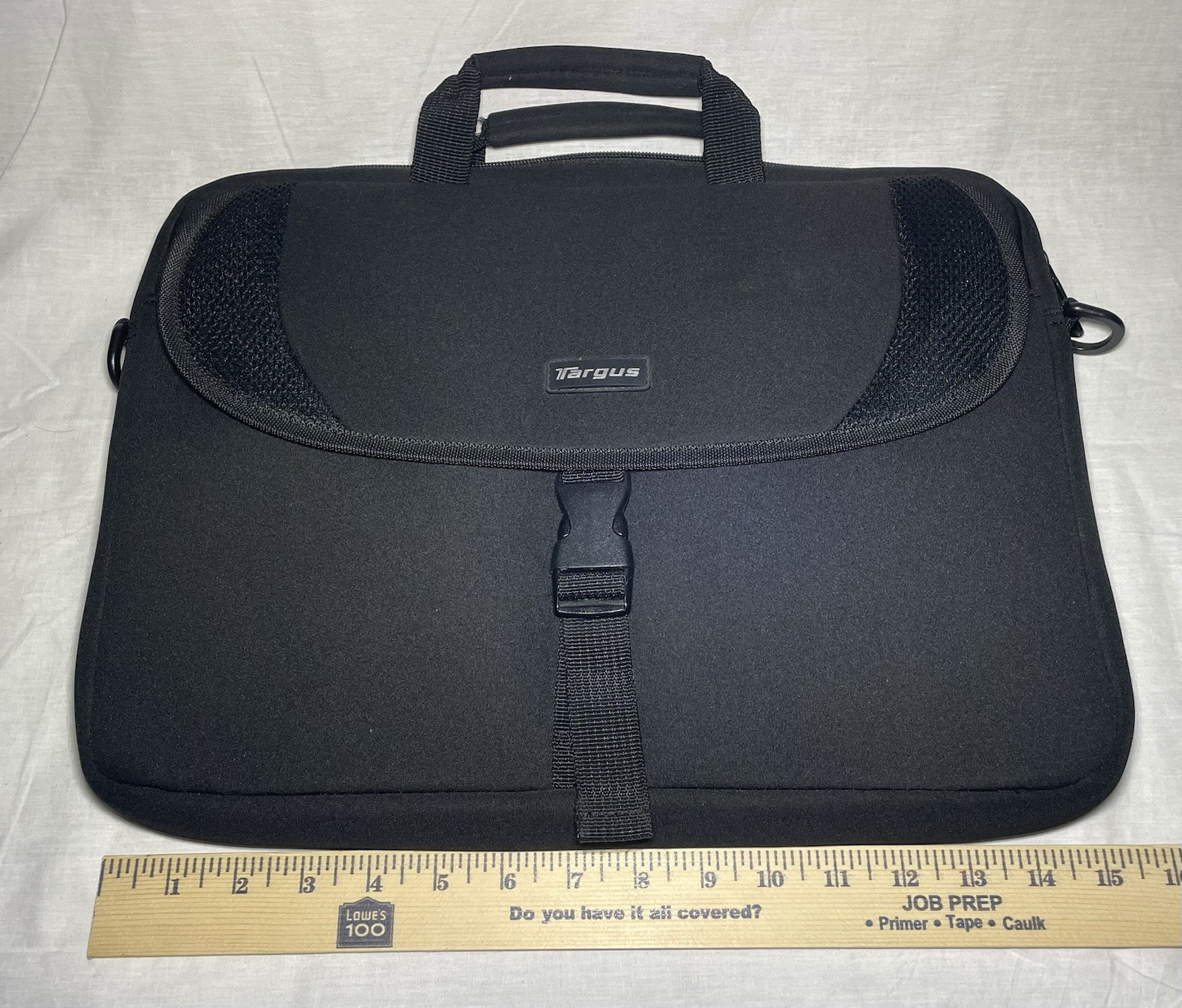 Targus CVR200 - 16" Slipcase Laptop Bag