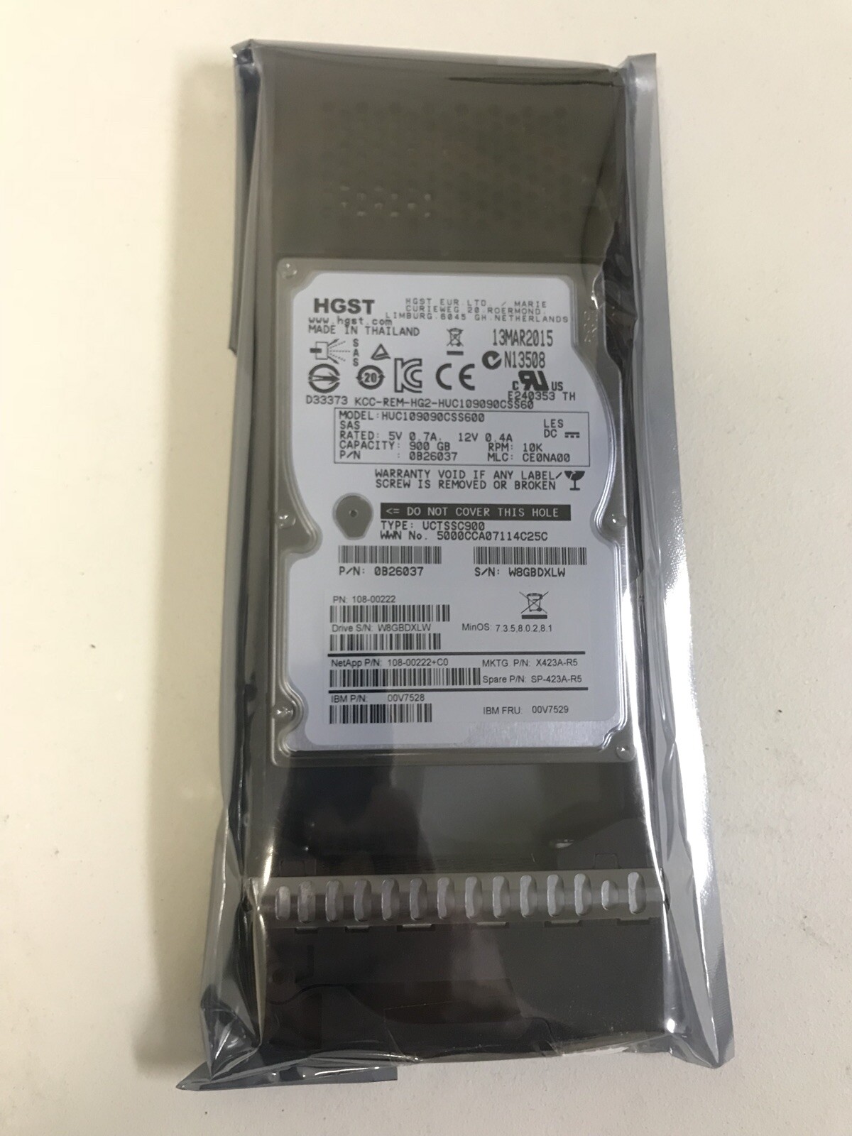 NetApp X423A-R5 900GB SAS 10K 6GB 2.5" Seagate/HGST HD w/ Tray 108-00222 00V7528