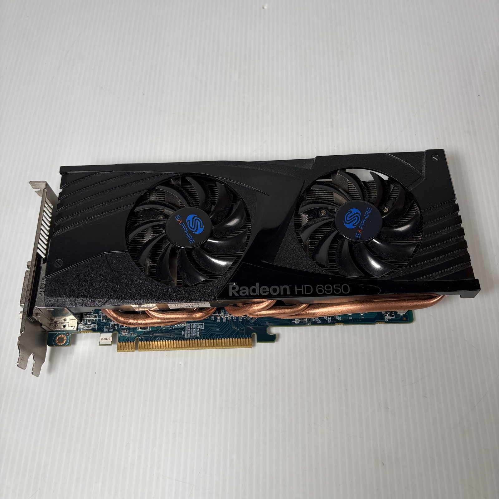 Sapphire Radeon HD 6950 2GB GDDR5 PCIe Graphics Video Card Dual-X DVI HDMI DP