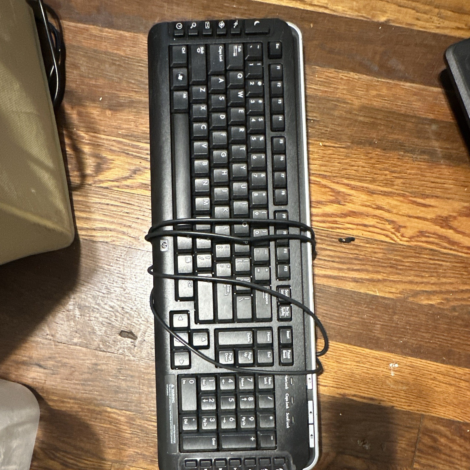 HP 5189 Wired PS/2 Standard Multimedia Keyboard Black/Silver QWERTY English