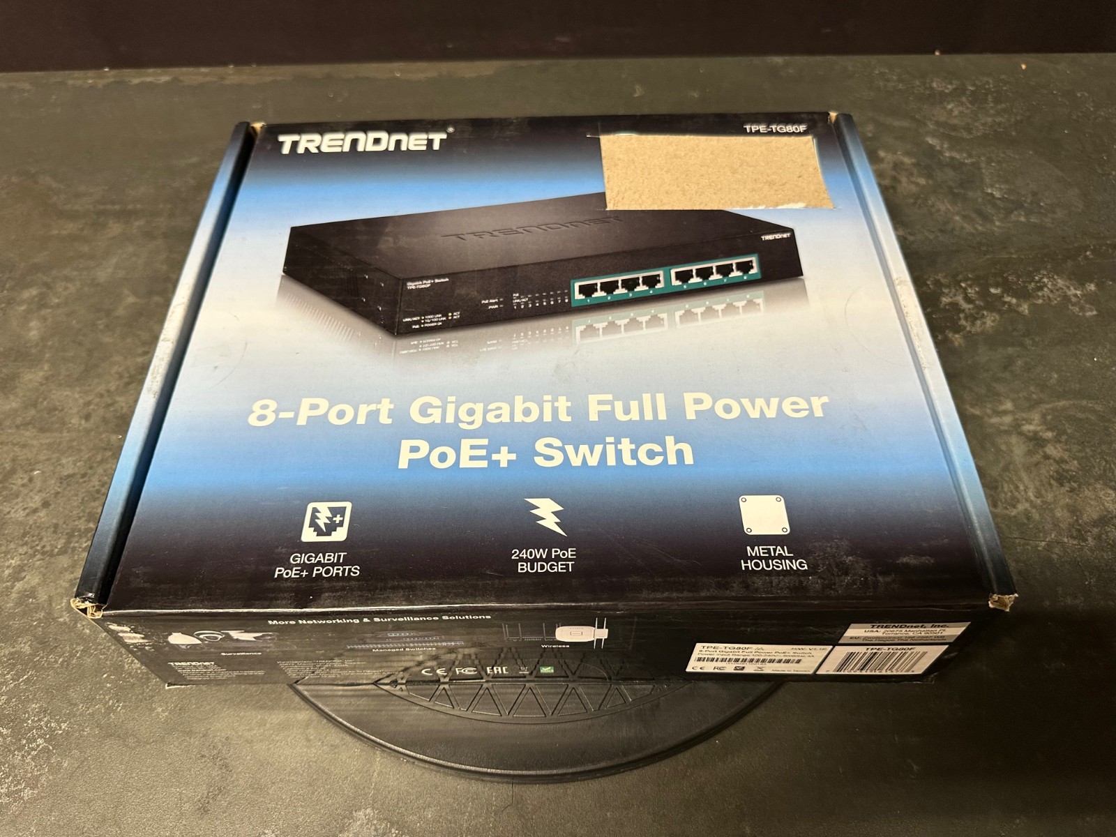TRENDnet TPE-TG80F 8-Port Gigabit Full Power PoE+ Switch 240W Fanless Open Box