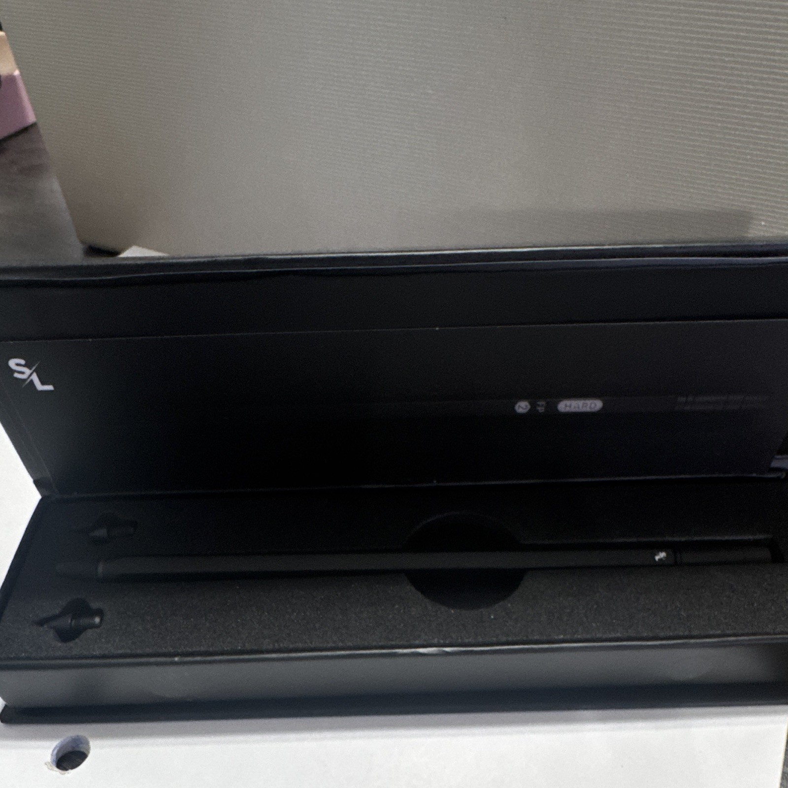 Black Tablet Stylus Pen with Protective Case, Spare Tips, Replacement Tips