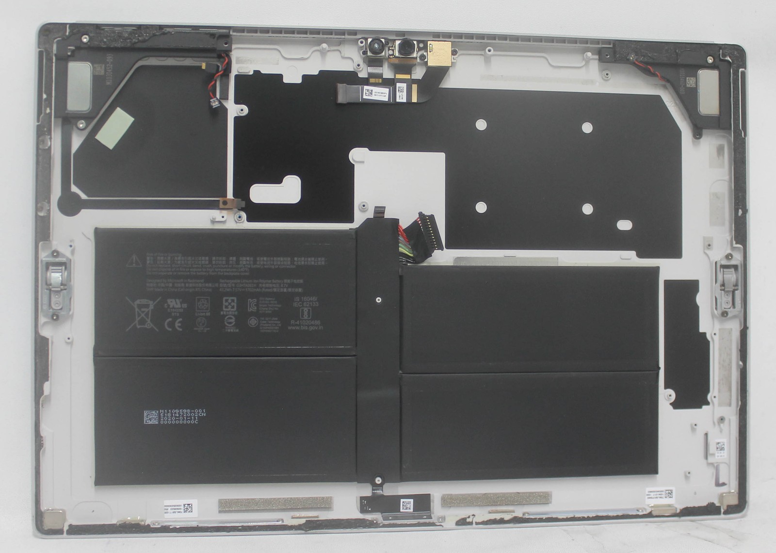 M1109598-001 Microsoft Battery W/Back Cover Platinum 43.2Wh 7.57V Pro"GRADE A"