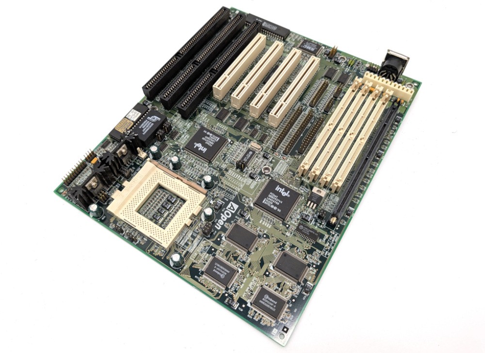 Untested AOpen 96132-1 AP5VM Motherboard Socket Socket 7 Motherboard Intel
