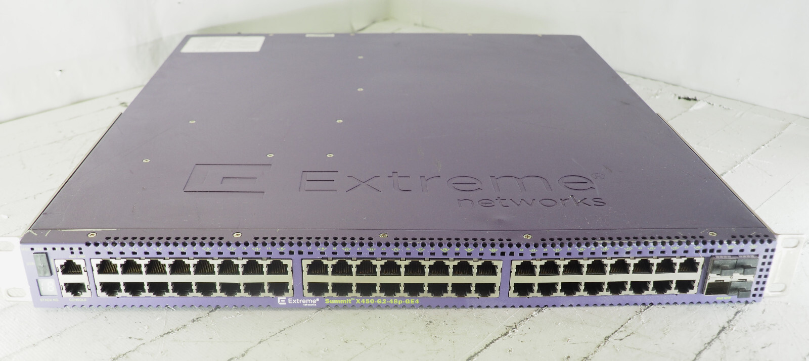 Extreme 16175 X450-G2-48p-GE 4-Base Switch 48-Port Gigabit PoE SFP+ 1 PSU 1100W