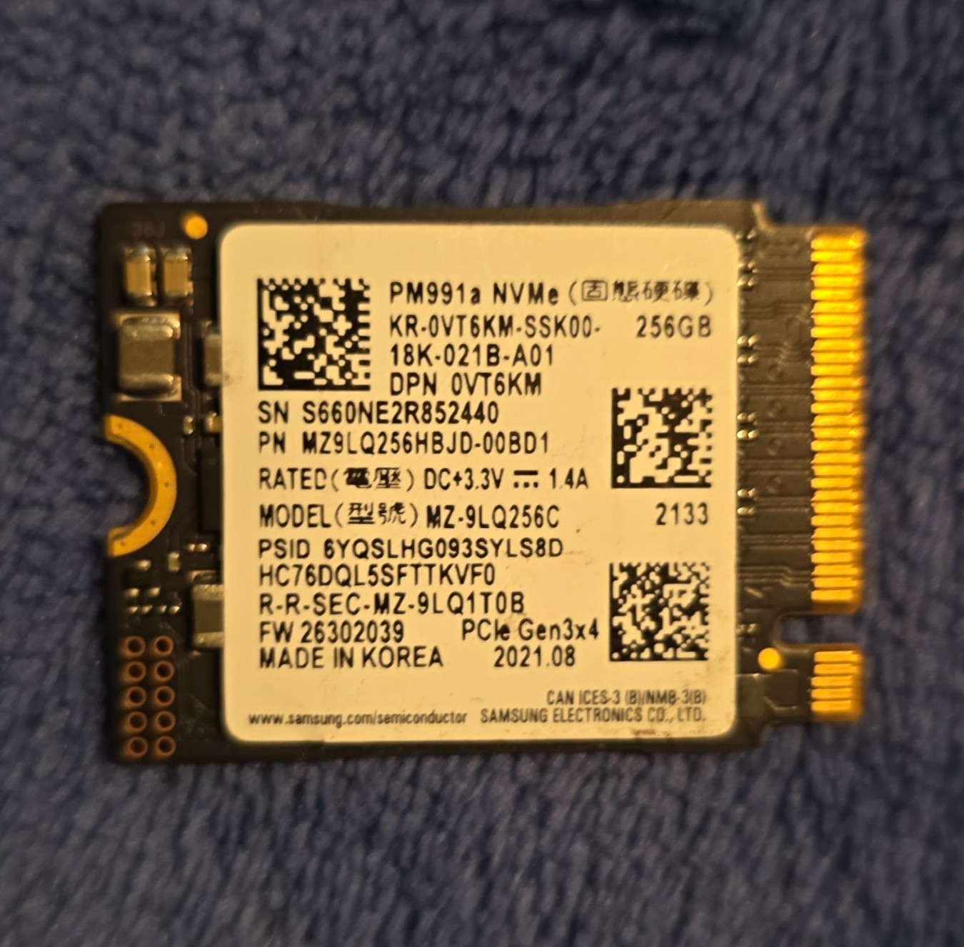 Samsung PM991a 256GB M.2 NVMe PCIe Gen3x4 Internal SSD MZ-9LQ256C