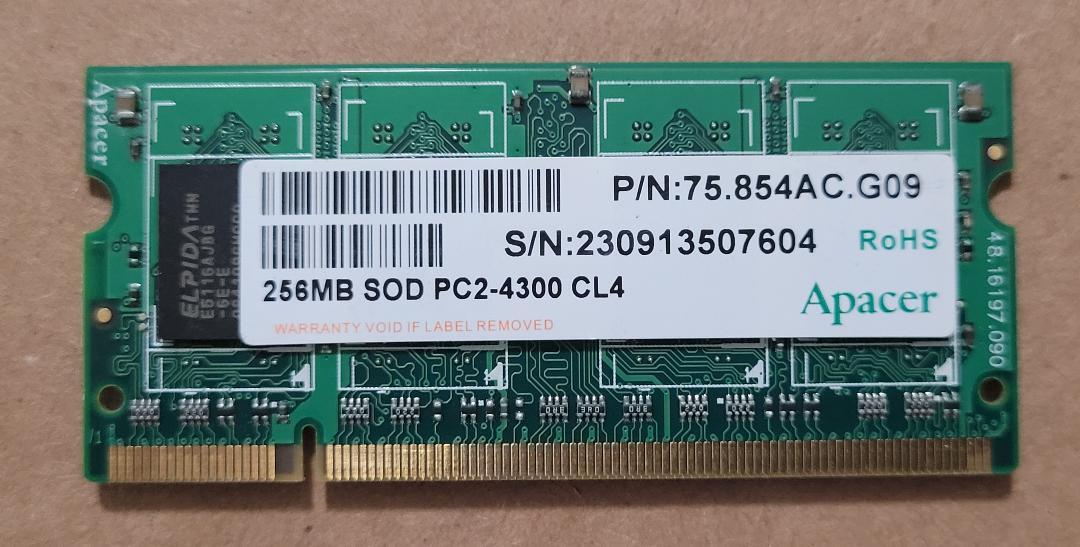 APACER (ELPIDA) Memory 256MB SOD PC2-4300 CL4 P/N: 75.854AC.G09 B62SRCA E186014