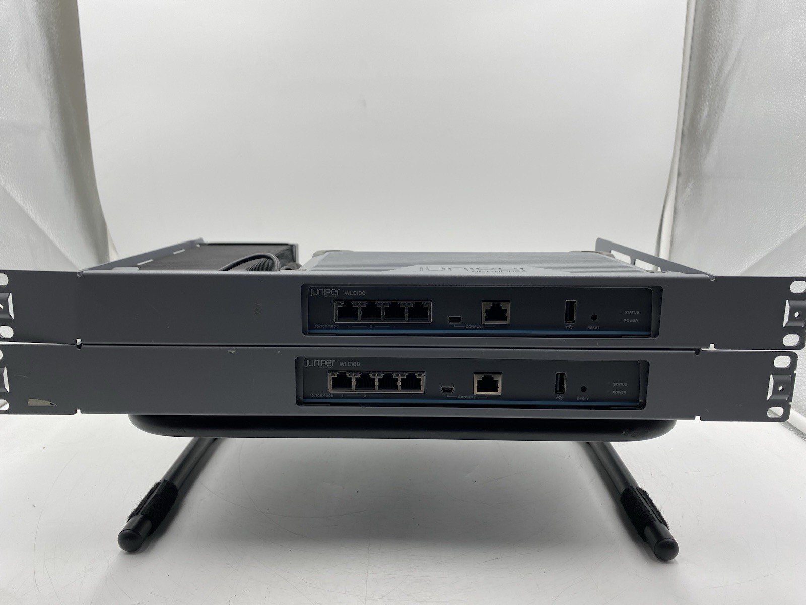 LOT OF 2 Juniper Networks WLC100 Wireless LAN Controller w/ Power Supply