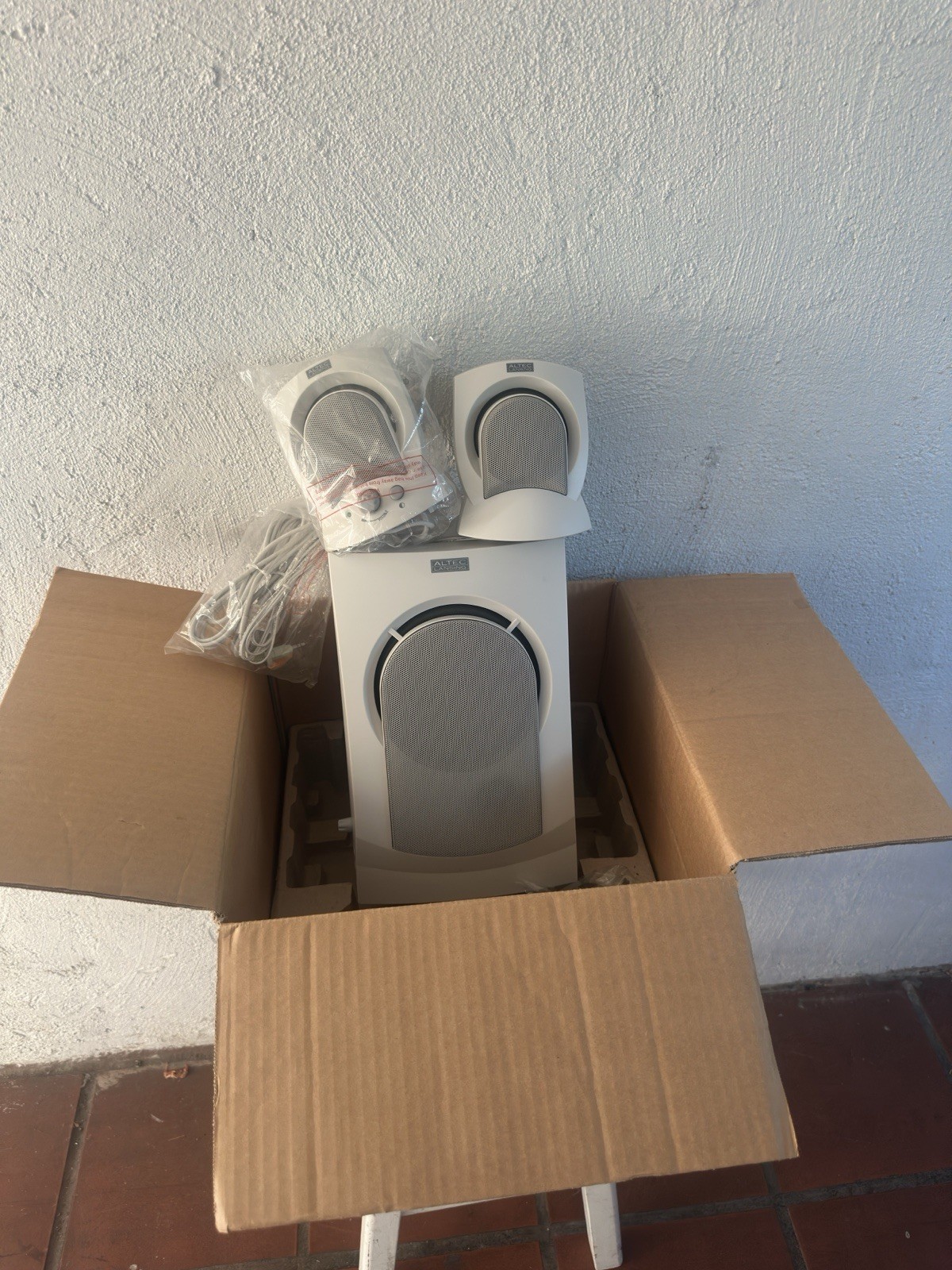 altec lansing speakers