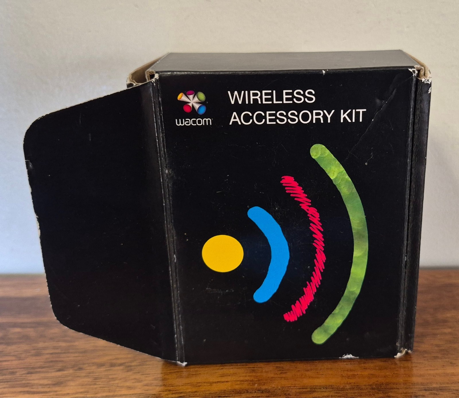 Wacom Wireless Accessory Kit (ACK-40401) New Open Box Complete in OG Box