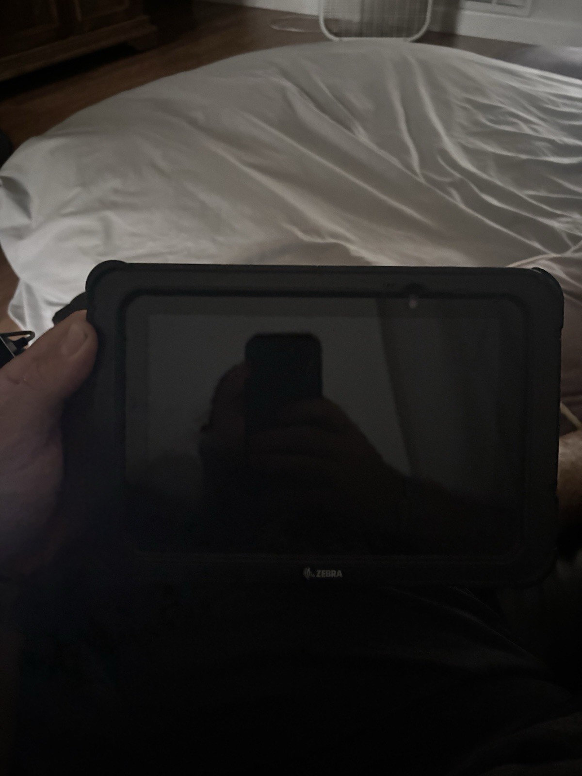 Zebra ET56 8.4in Enterprise Rugged Tablet 32GB Wi‑Fi+4G Black 6 available.