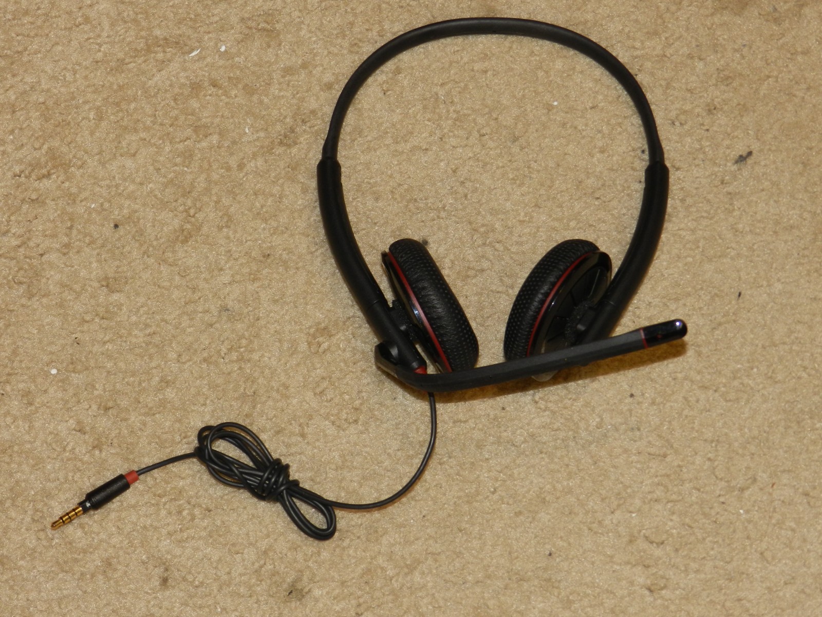 Plantronics Blackwire 325T Wired Stereo Headphones Headset 3.5mm Jack