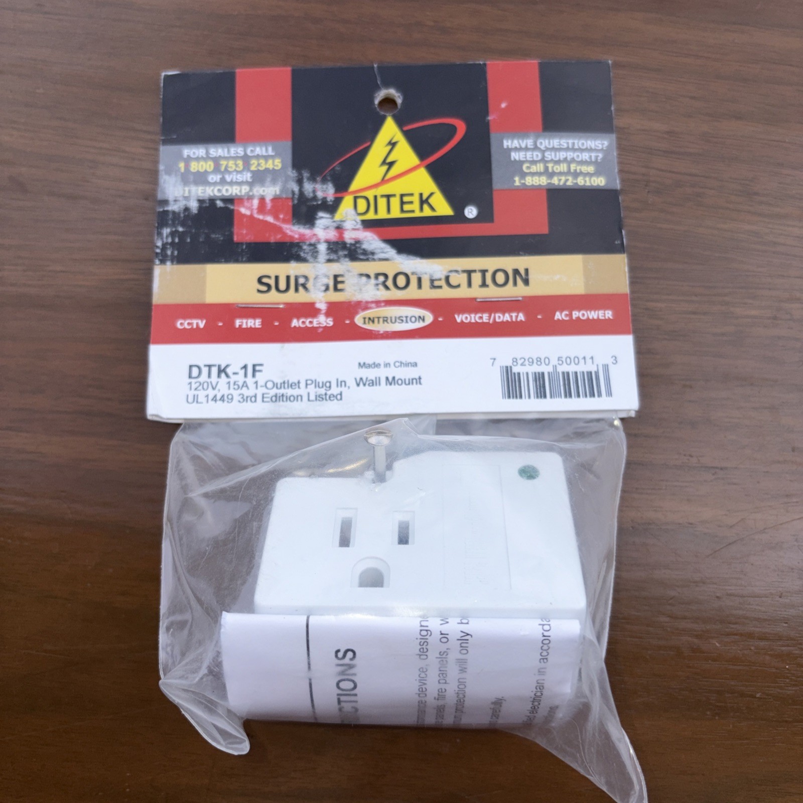 Ditek DTK-1F Single Outlet 120VAC Surge Protective Device