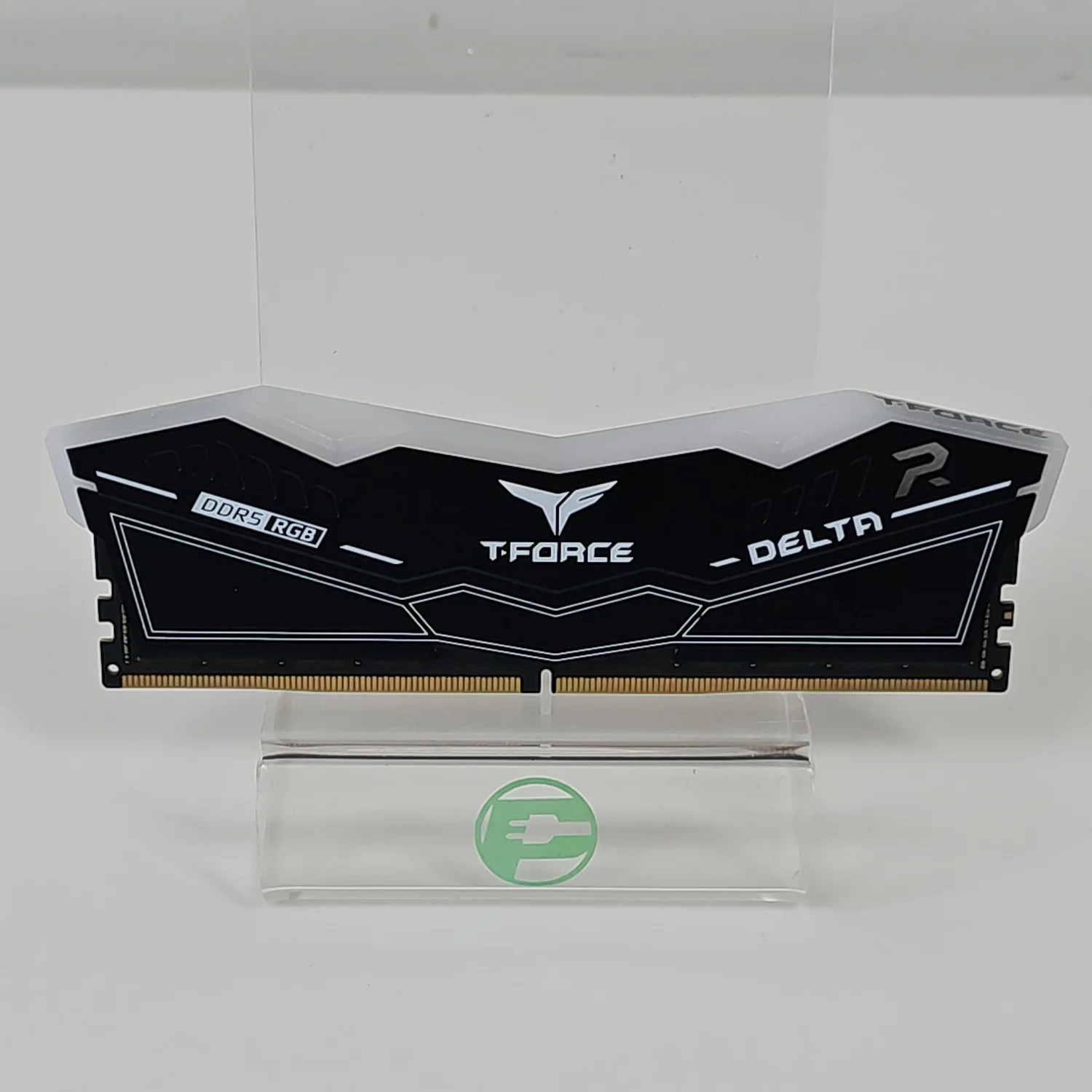 TeamGroup T-Force Delta RGB 32GB (1x32GB) RAM DDR5 6000MHz FF3D5326000HC38JBKT