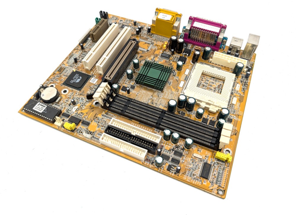 Untested Biostar M6VCF REV 1.01 Motherboard Socket 370 Motherboard