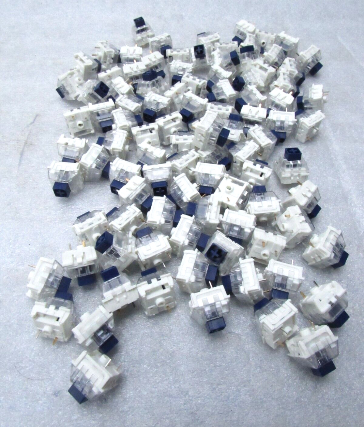 [Lot of 90+] Kaihl BOX Navy Mechanical Keyboard Switches [RP]
