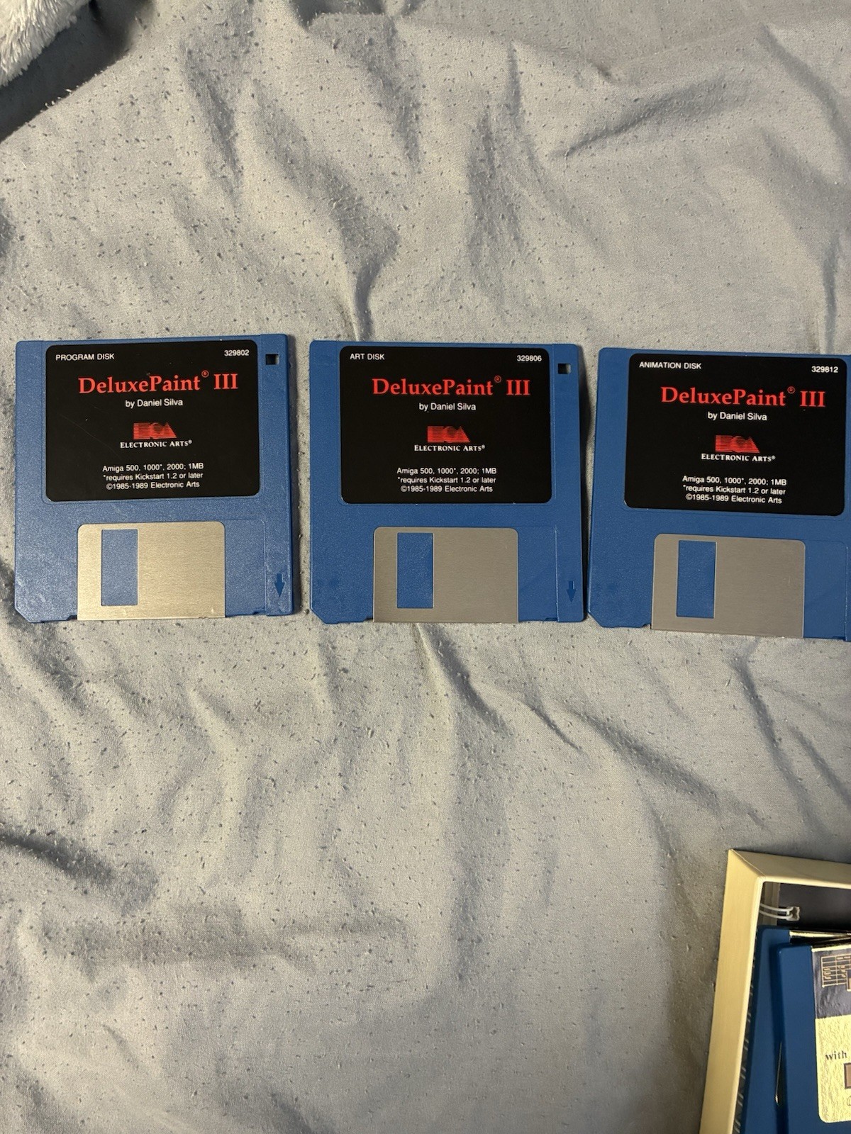 Deluxe Paint III Amiga 3-Disk Set Program Art Animation – Tested Working