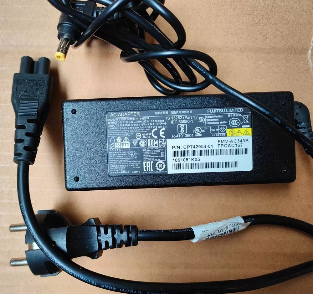 Genuine Fujitsu LifeBook T732 T734 S752 S762 Tablet PC Power Supply Power Cable