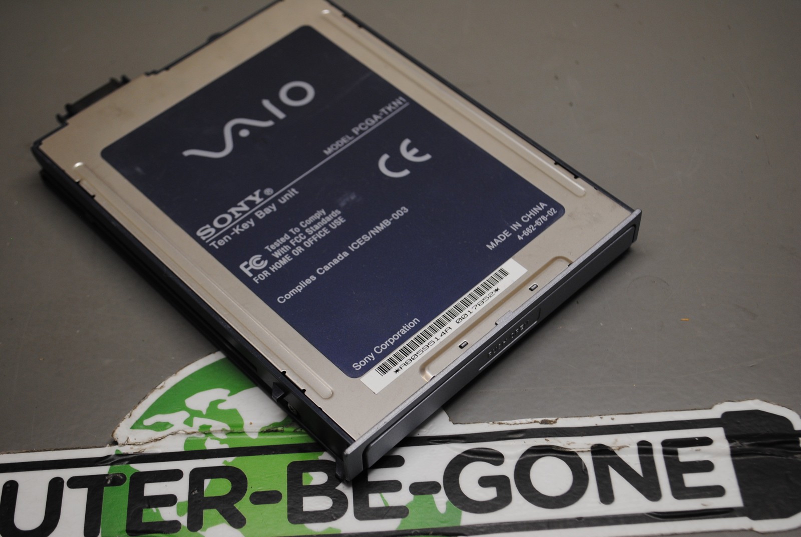 Sony VAIO PCGA-TKN1 Ten-Key Numeric Keypad MultiBay Bay Unit 