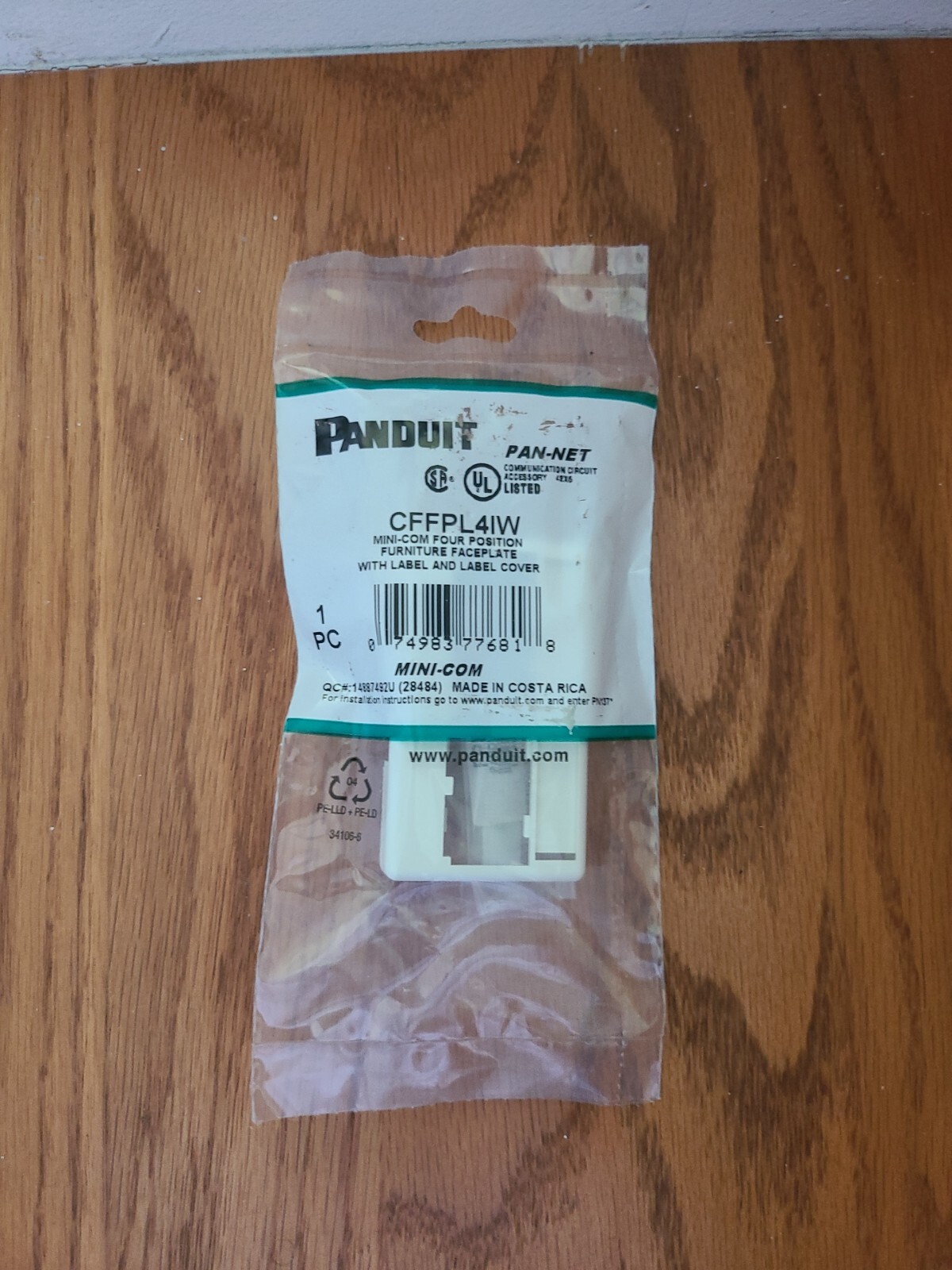 Panduit Mini-com Faceplates CFFPL4IW 